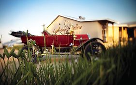 Casterbridge Hollow Boutique Hotel